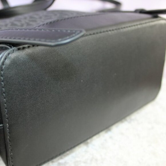 Michael Kors Logo Backpack & Jet Set Travel Wallet Set – Black Monogram - Picture 10 of 13